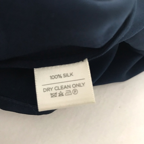 Cuyana silk tee dress in navy - Picture 7 of 13